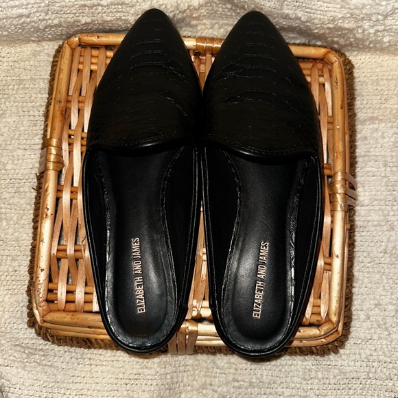 UEC Elizabeth And James Black Python Mule sz 7.5 - Picture 6 of 12